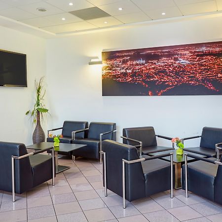 Holiday Inn Toulon City Centre By Ihg Exterior foto