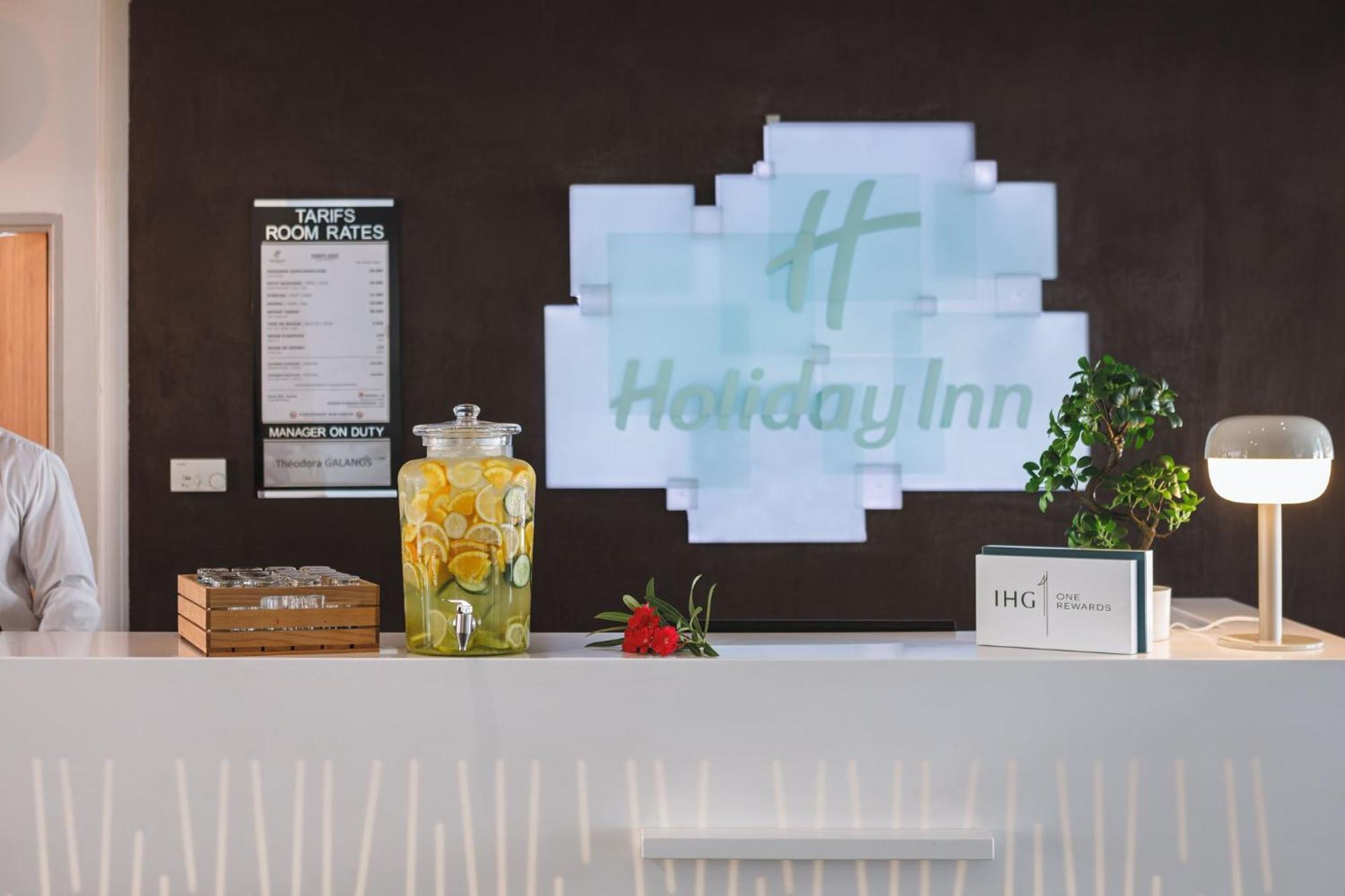 Holiday Inn Toulon City Centre By Ihg Exterior foto