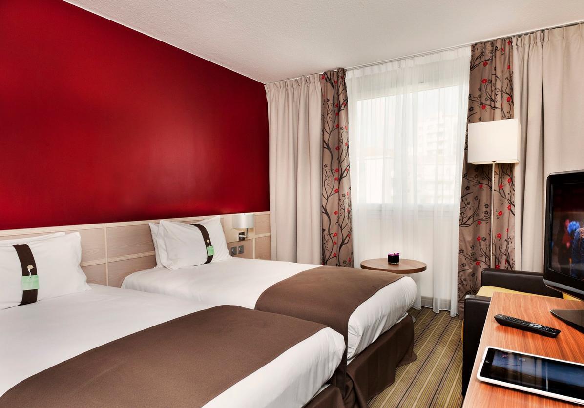 Holiday Inn Toulon City Centre By Ihg Exterior foto