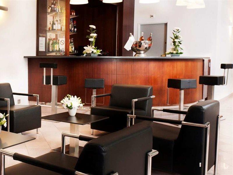 Holiday Inn Toulon City Centre By Ihg Exterior foto